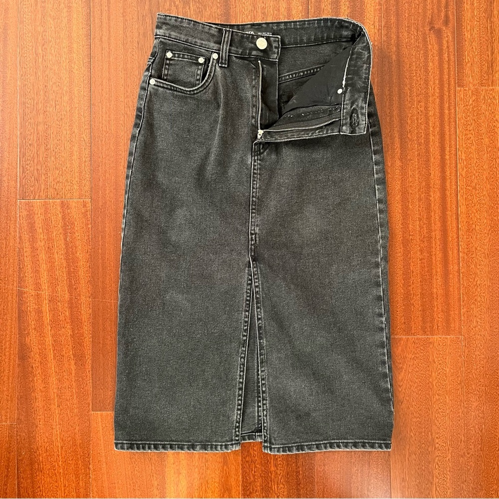 ZARA Black Denim Midi Skirt with Front Split - 90s Grunge Style - Size S